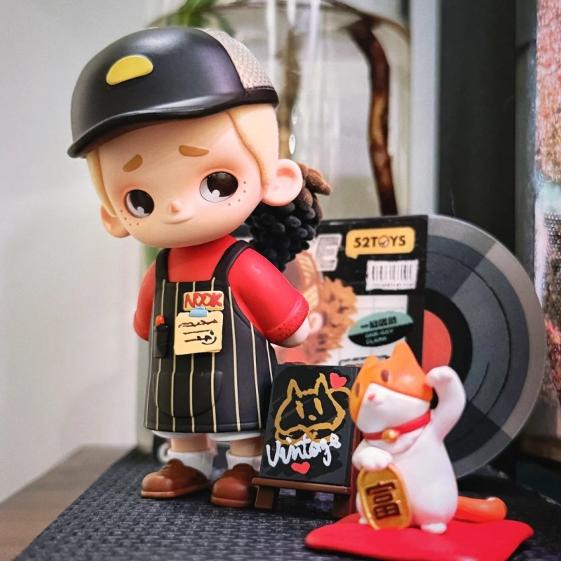 52toys Nook In Vintage Store S - Vintage Collectible Stores ulasan dan harga