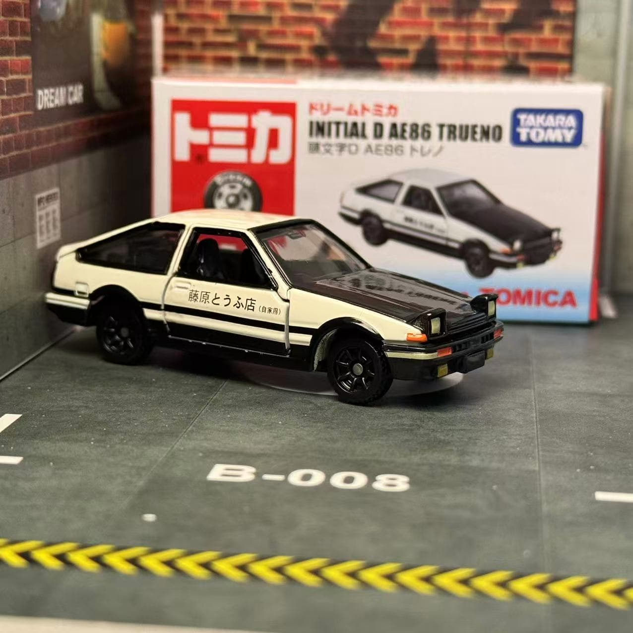 Mimpi Tomica NO. 145 Inisial D - Vintage Collectible Model Cars ulasan dan harga